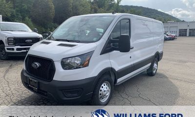 2025 Ford Transit LOW Roof