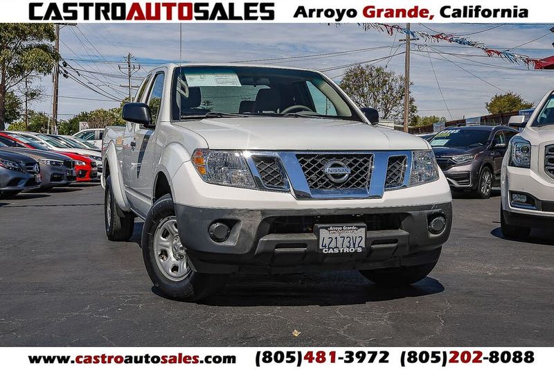 2018 Nissan Frontier — a typically priced live listing