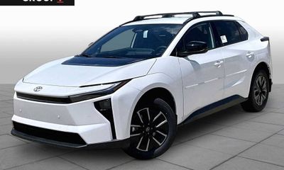 2026 Toyota BZ XLE