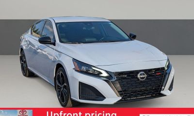 2023 Nissan Altima SR