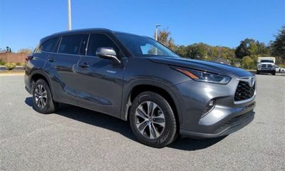 2021 Toyota Highlander XLE