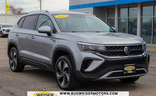 2023 Volkswagen Taos 4MOTION SE