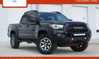 2018 Toyota Tacoma SR SR5