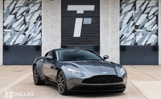 2017 Aston Martin DB11 V12 Coupe