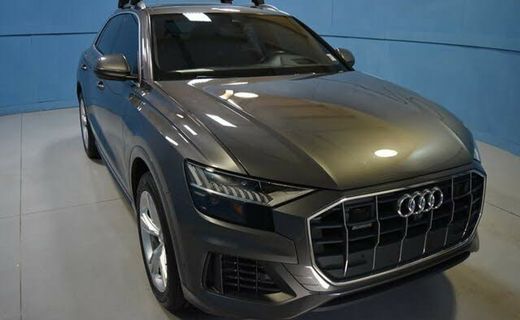 2019 Audi Q8 Prestige