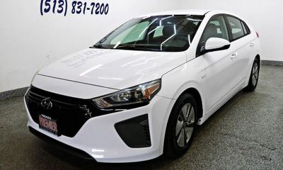 2018 Hyundai Ioniq Blue HEV