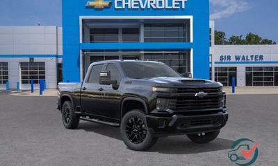2026 Chevrolet Silverado HD Custom