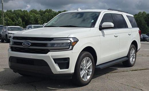 2024 Ford Expedition XLT