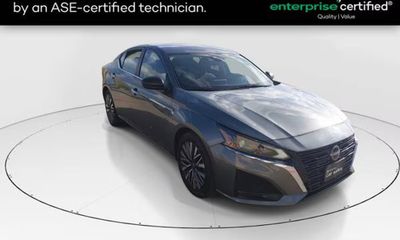 2024 Nissan Altima SV