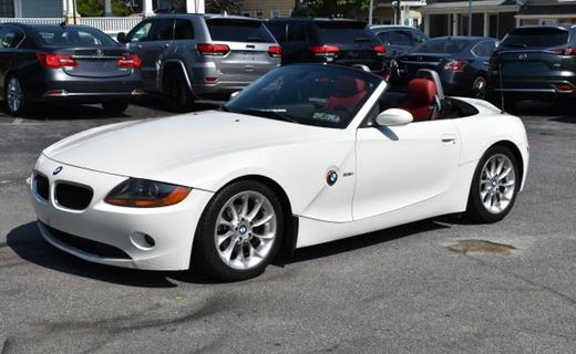 2004 BMW Z4 2 5I