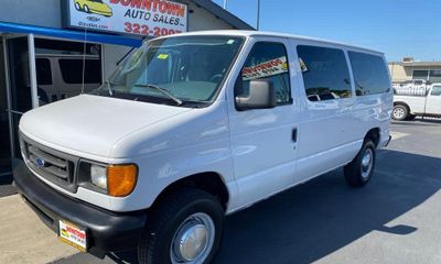2004 Ford E-350 E 350 Super