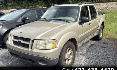 2004 Ford Explorer Sport Trac XLS