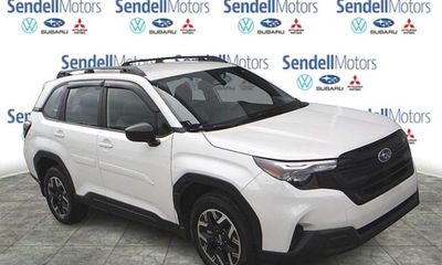 2025 Subaru Forester Base Plus