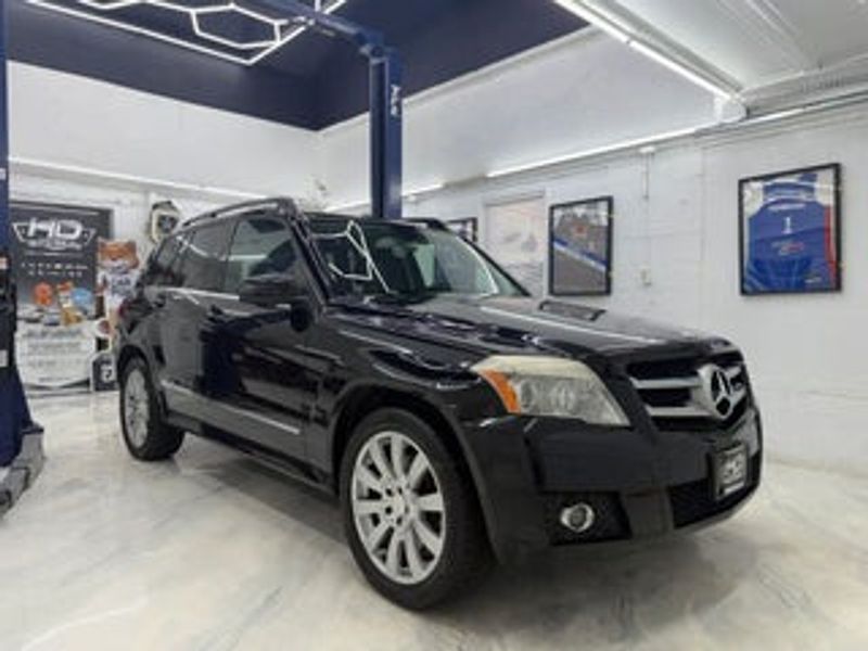 2012 Mercedes-Benz GLK-Class — a typically priced live listing