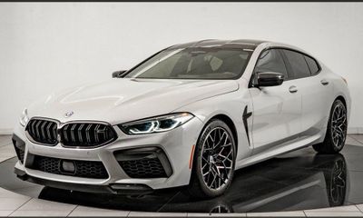 2023 BMW M8 Competition