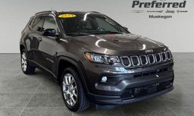 2022 Jeep Compass Latitude LUX Altitude
