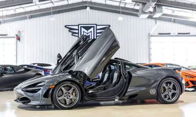 2021 McLaren 720S Performance Coupe