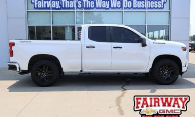 2020 Chevrolet Silverado Custom