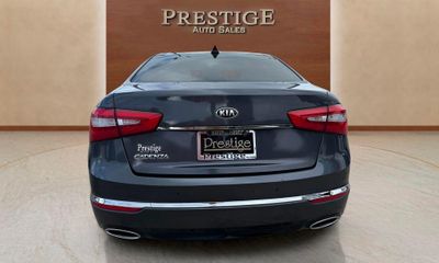 2016 Kia Cadenza Luxury