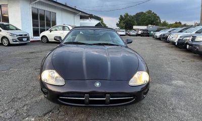 1998 Jaguar XK8