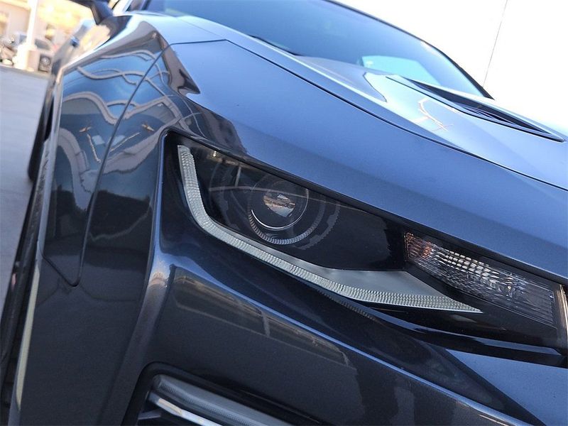 2017 Chevrolet Camaro — a typically priced live listing