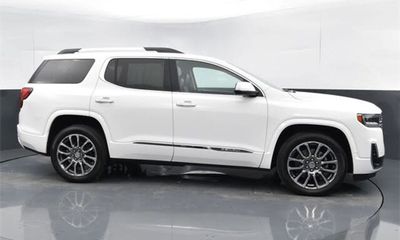 2020 GMC Acadia Denali