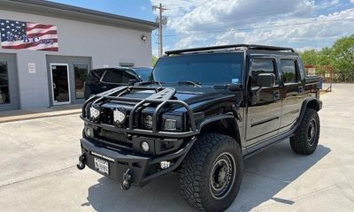 2005 Hummer H2 Base