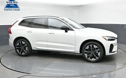 2026 Volvo XC60 Ultra Dark