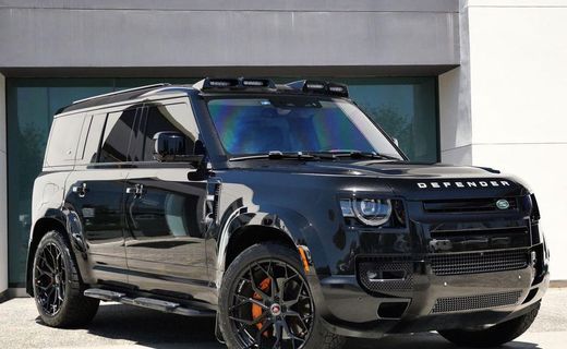 2022 Land Rover Defender 110 SE