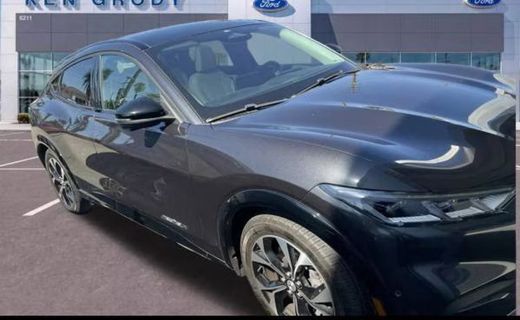 2022 Ford Mustang Mach-E Premium