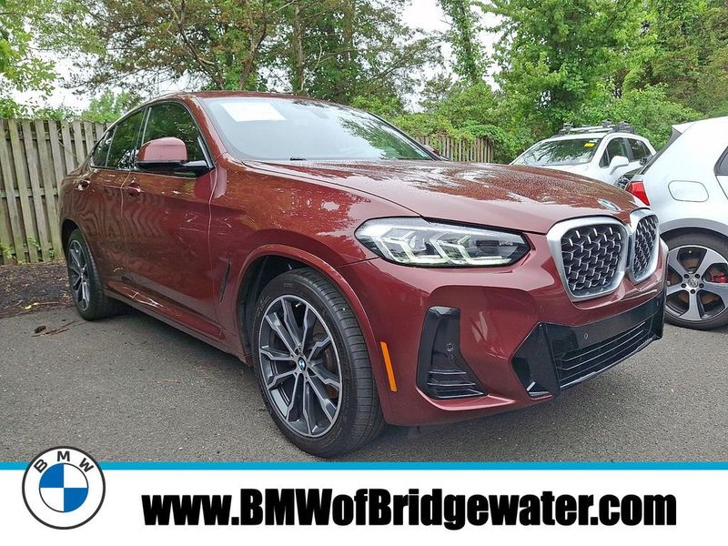 2022 Bmw X4 — a typically priced live listing