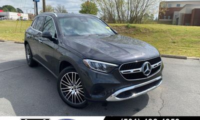 2024 Mercedes-Benz GLC-Class GLC300