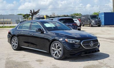 2027 Mercedes-Benz E-Class 350