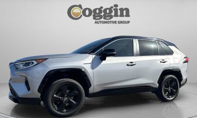 2020 Toyota RAV4 XSE HV
