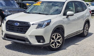 2022 Subaru Forester Premium