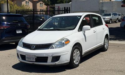2011 Nissan Versa S