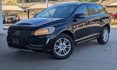 2015 Volvo XC60 Premier NON R