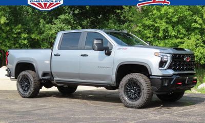 2024 Chevrolet Silverado HD ZR2