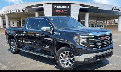 2026 GMC Sierra SLT
