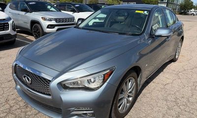 2015 Infiniti Q50 Base