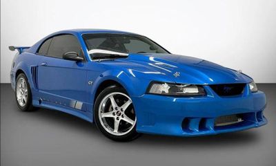 2000 Ford Mustang GT