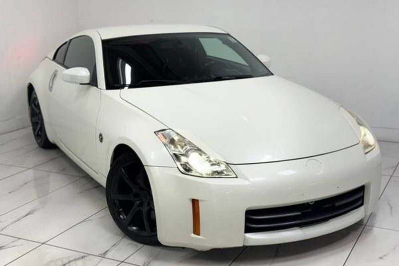 2006 Nissan 350Z — a typically priced live listing