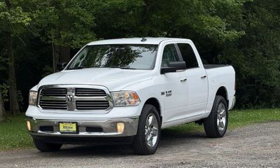 2017 Ram 1500 SLT
