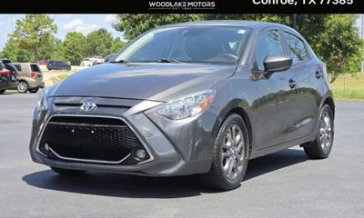 2020 Toyota Yaris LE