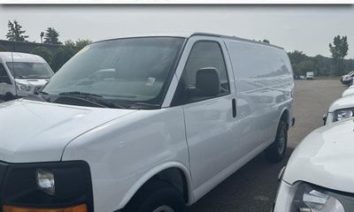 2017 GMC Savana 2500
