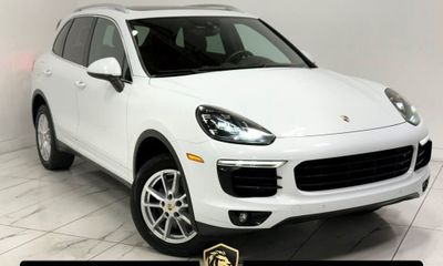 2016 Porsche Cayenne Base
