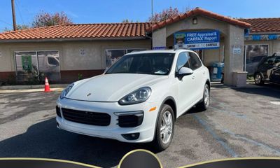 2016 Porsche Cayenne Sport Utility 4D