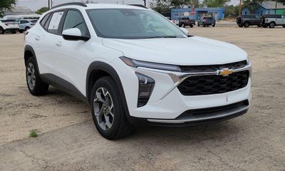 2025 Chevrolet Trax 1LT