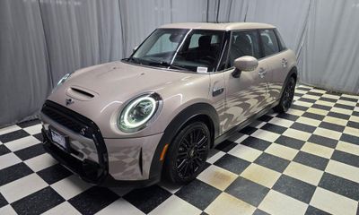 2024 Mini Hardtop S 4 Door