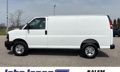 2026 Chevrolet Express 2500